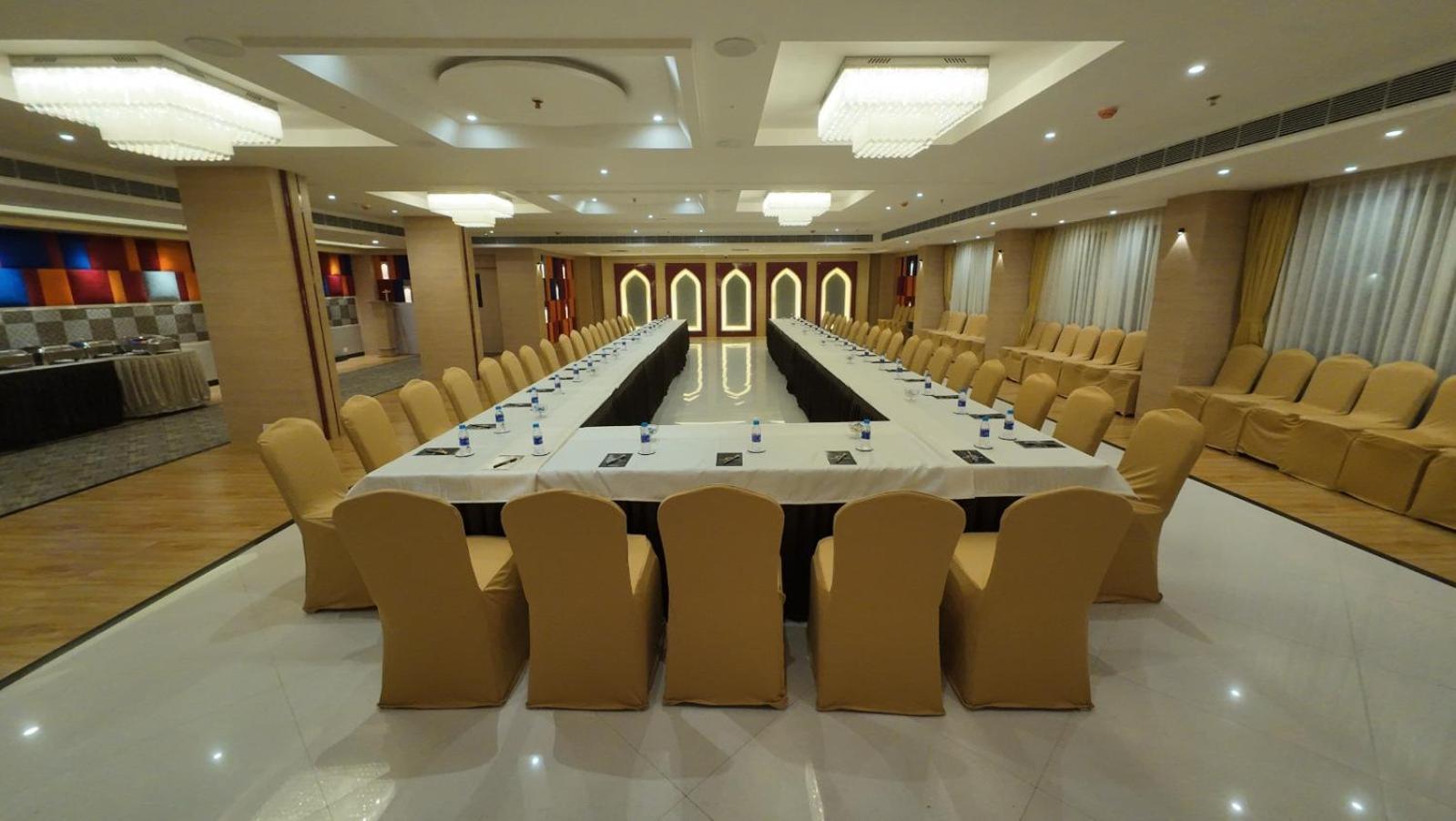 Hotel Surya Grand Siliguri Exterior photo